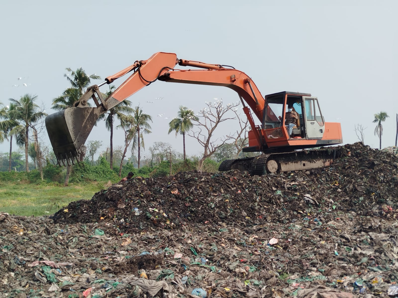 Rajbandh’s embankment under way